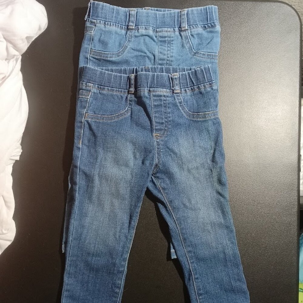 Garanimals Girls Pull-Up Jeans, Stretchy Waist 24M Bundle